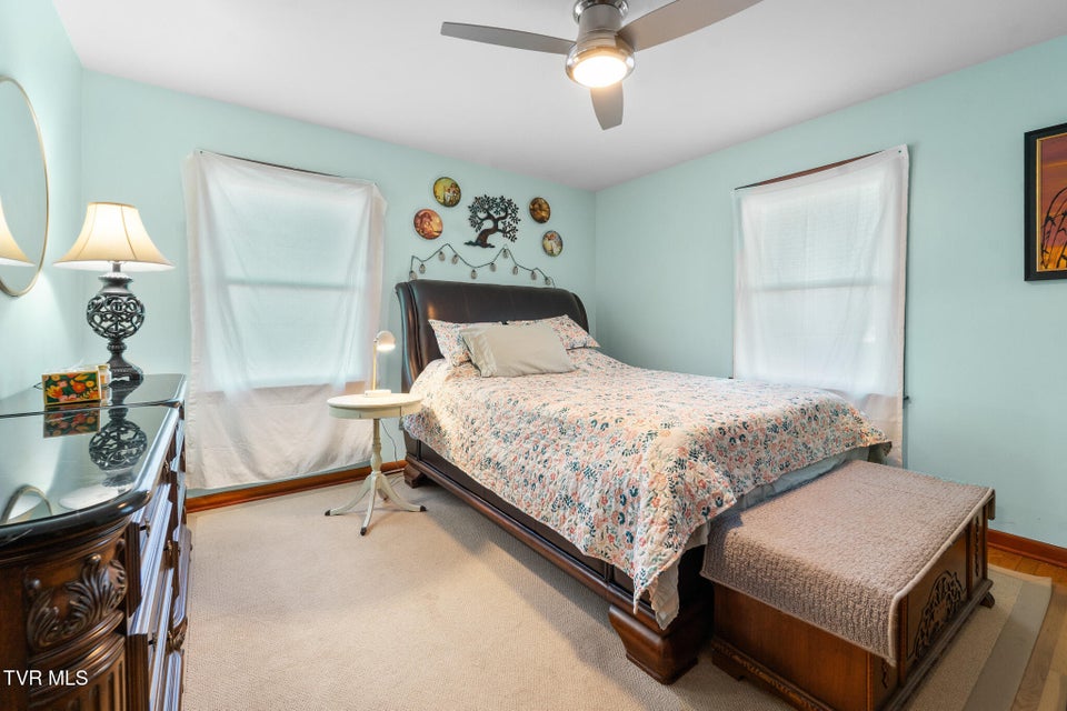 Photo #31: 159 Edgemont Terrace