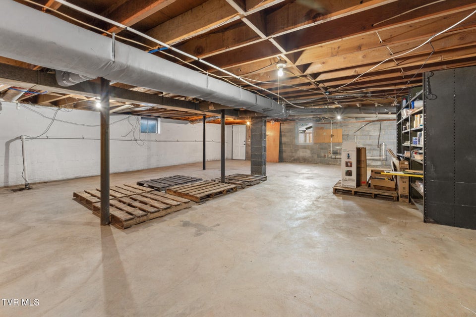 Photo #36: 159 Edgemont Terrace