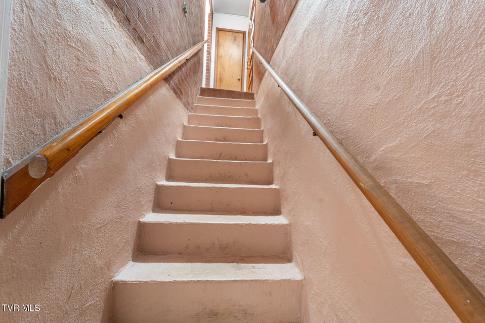 Photo #34: 159 Edgemont Terrace