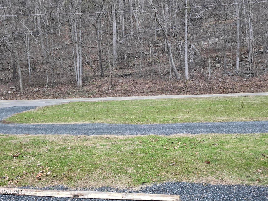 Photo #8: 7589 Roan Creek Road