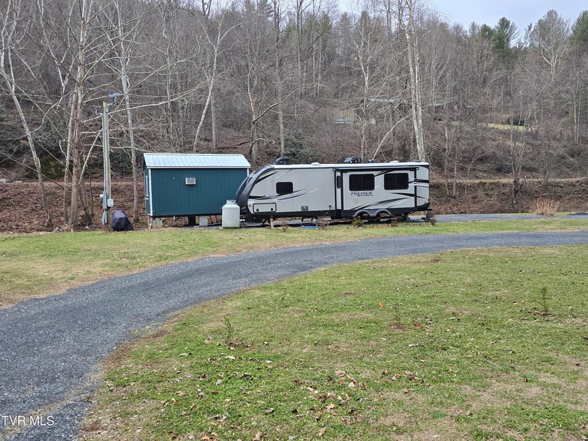 Photo #2: 7589 Roan Creek Road