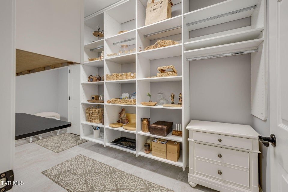 Photo #23: 205 Rosehaven Court