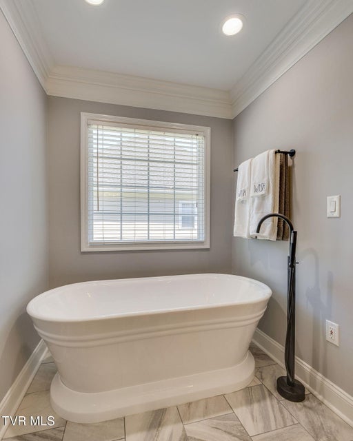 Photo #29: 205 Rosehaven Court