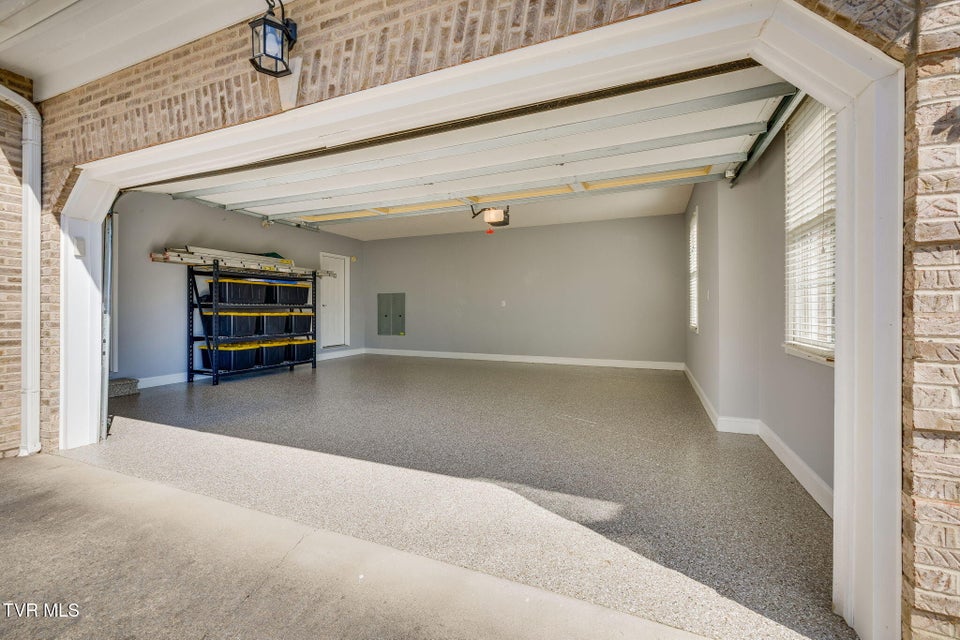 Photo #41: 205 Rosehaven Court