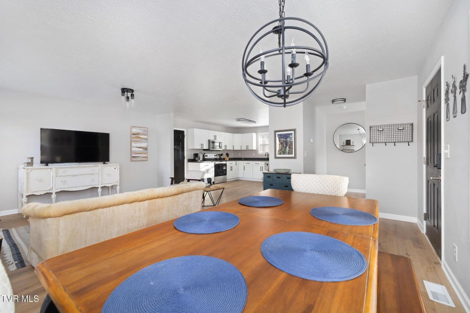 Photo #9: 205 Spring Street