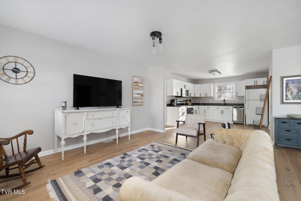 Photo #13: 205 Spring Street