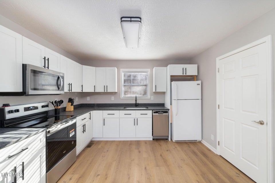 Photo #15: 205 Spring Street