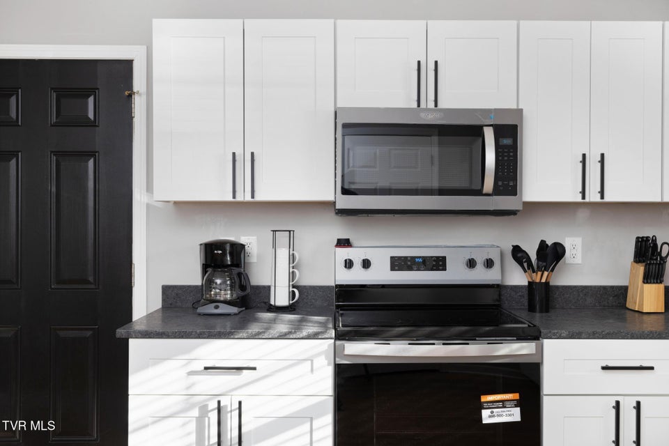 Photo #16: 205 Spring Street