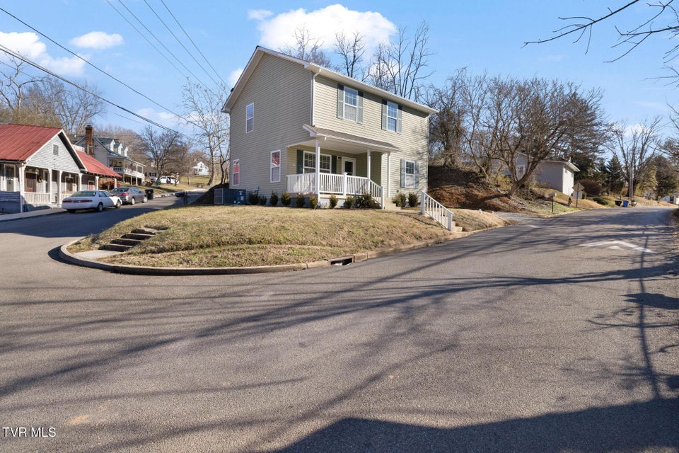 Photo #36: 205 Spring Street