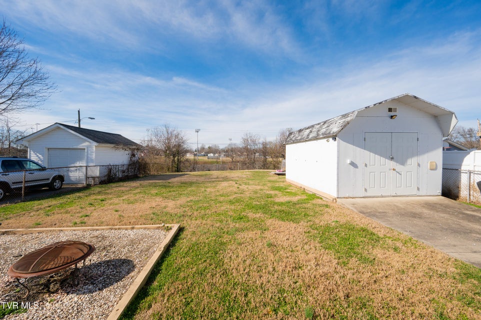 Photo #28: 1636 C Street