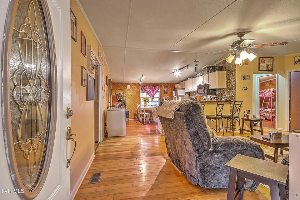 Photo #10: 190 Cactus Drive