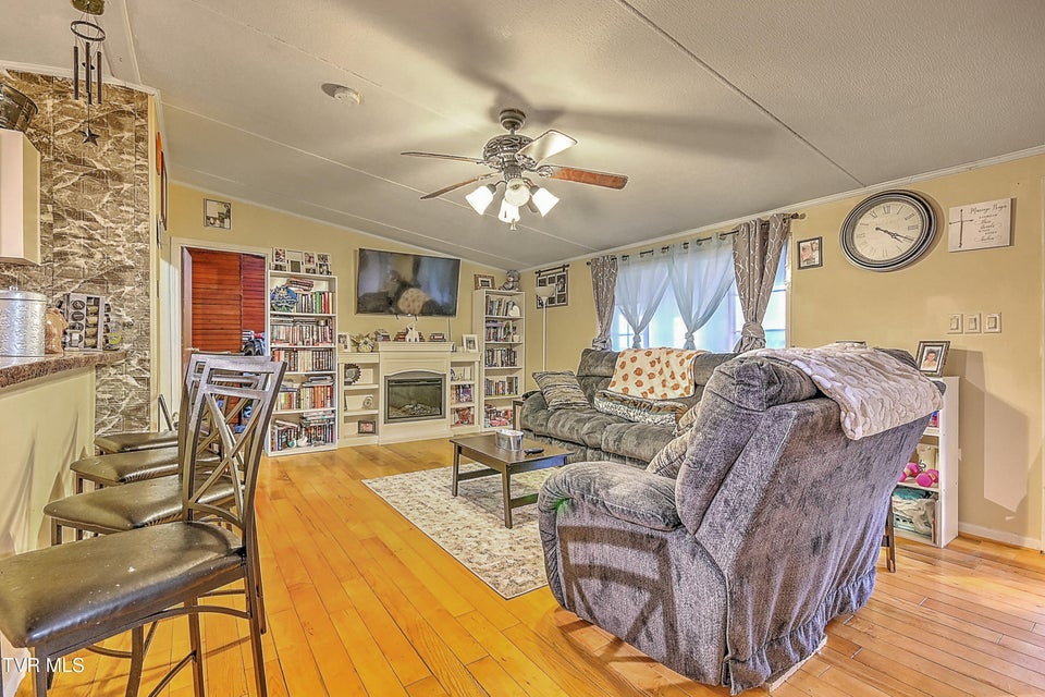 Photo #13: 190 Cactus Drive