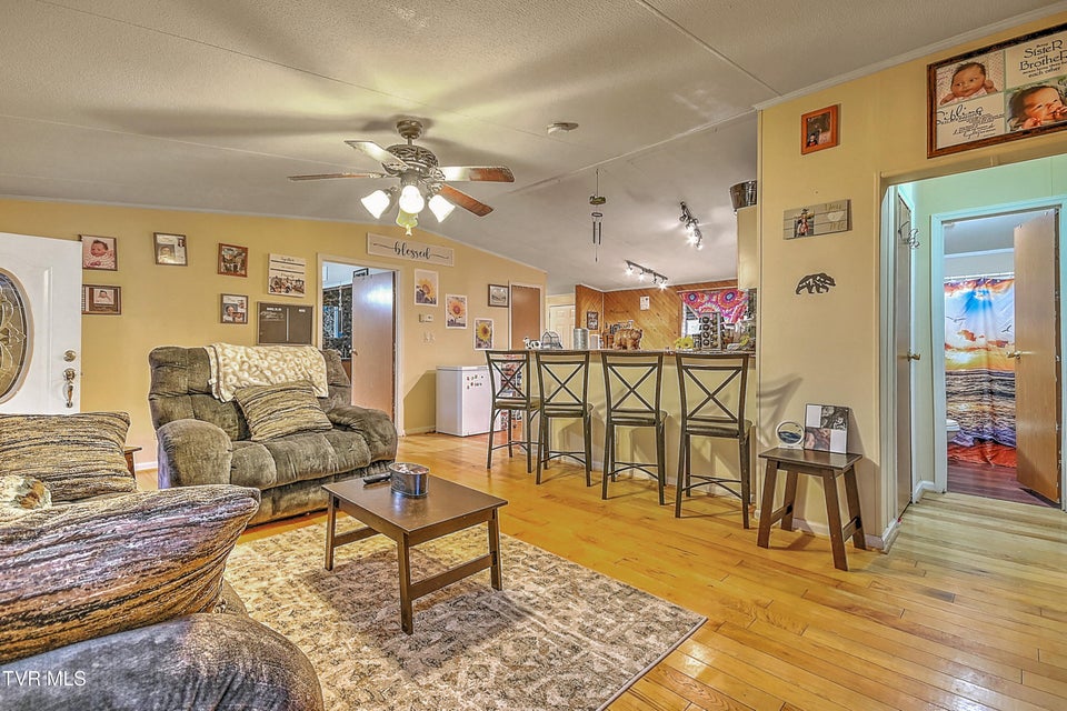 Photo #15: 190 Cactus Drive