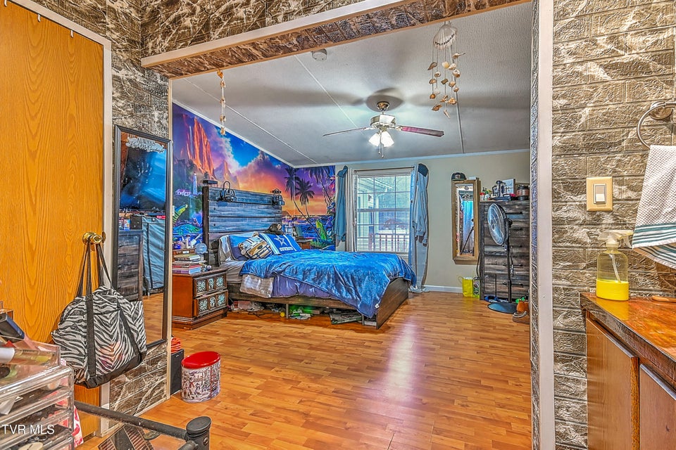 Photo #28: 190 Cactus Drive