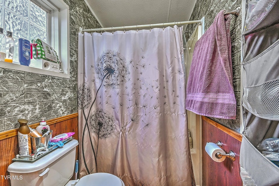 Photo #29: 190 Cactus Drive