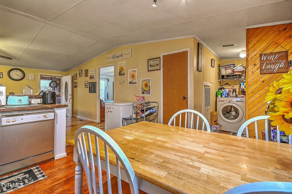 Photo #35: 190 Cactus Drive