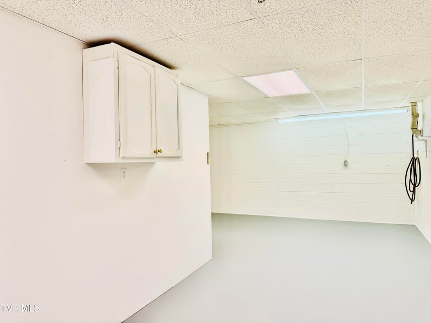 Photo #52: 5 Red Fern Circle