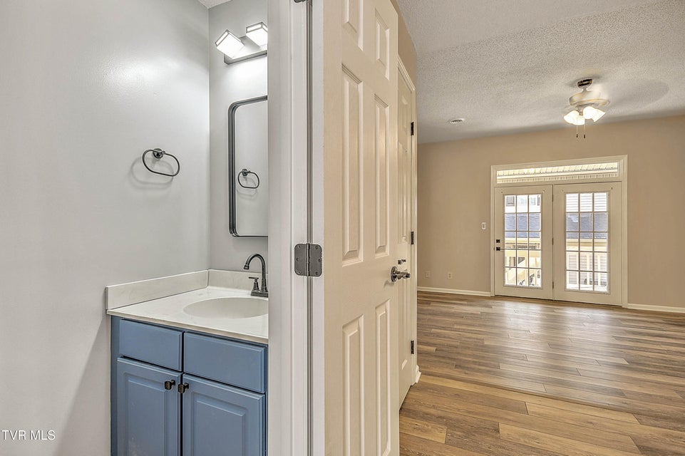 Photo #11: 1201 8 Th Avenue