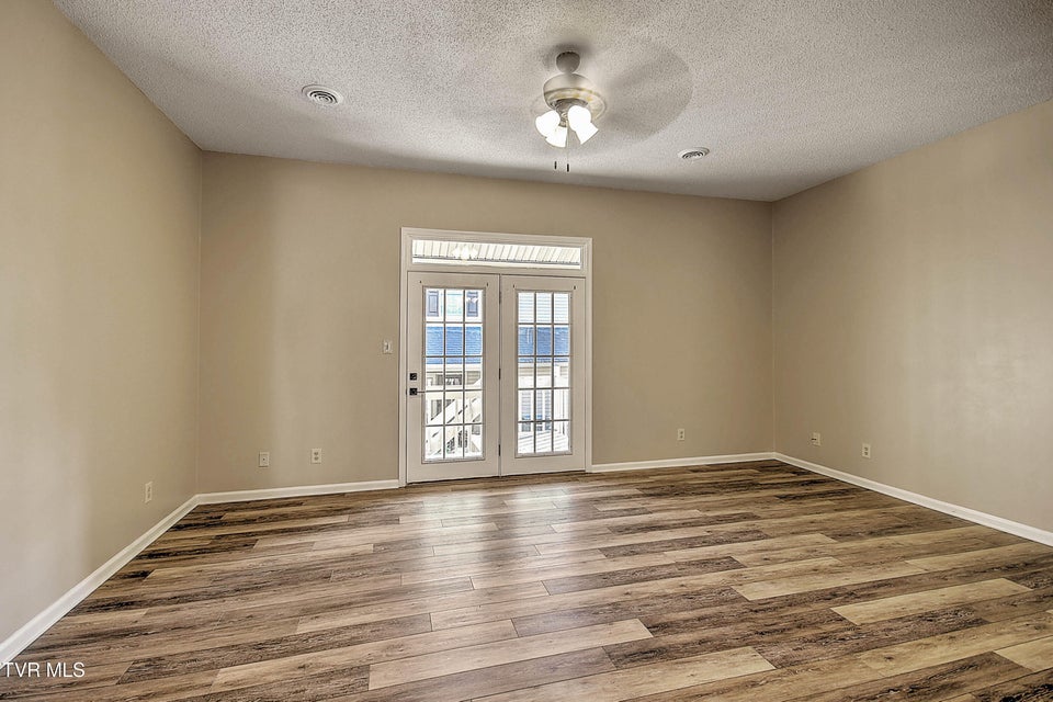 Photo #12: 1201 8 Th Avenue