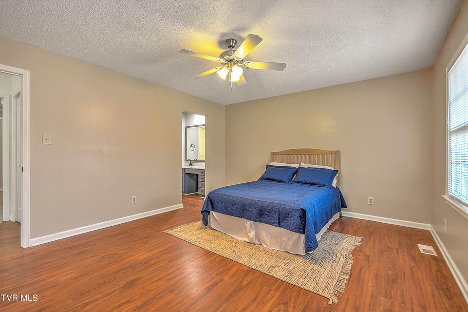 Photo #19: 1201 8 Th Avenue