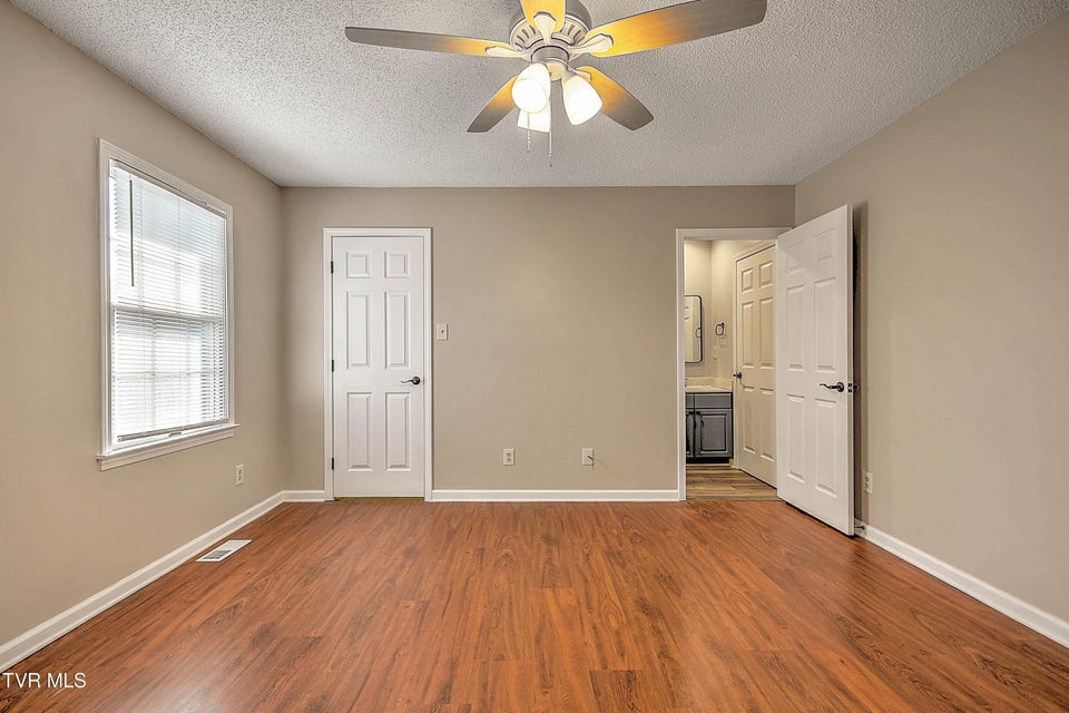 Photo #23: 1201 8 Th Avenue