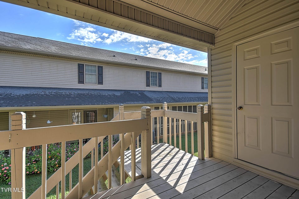 Photo #32: 1201 8 Th Avenue