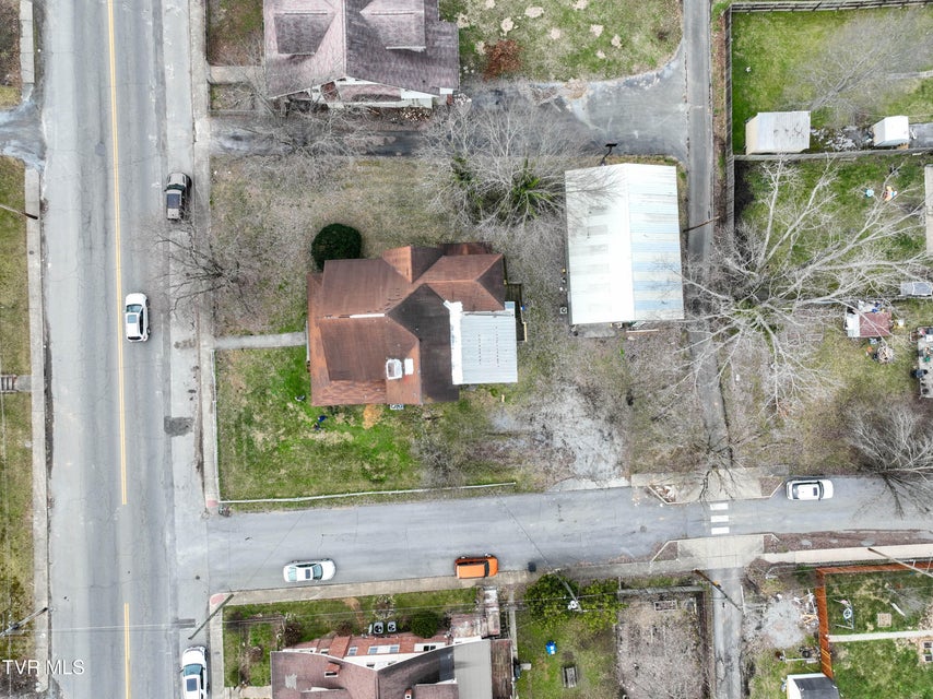 Photo #15: 1401 Windsor Avenue