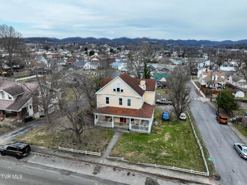 Photo #13: 1401 Windsor Avenue