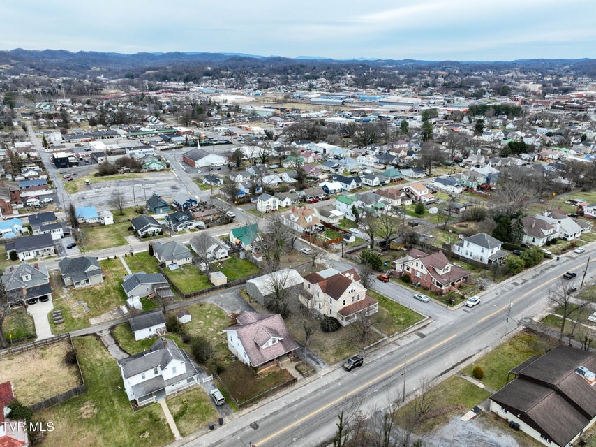 Photo #71: 1401 Windsor Avenue