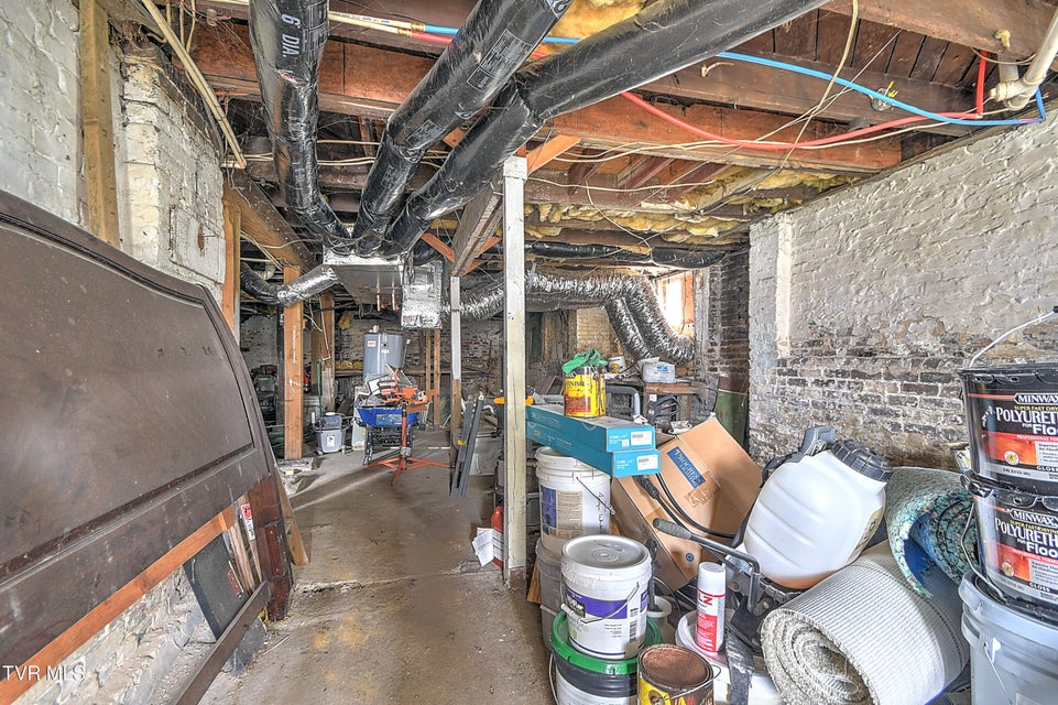 Photo #58: 1401 Windsor Avenue