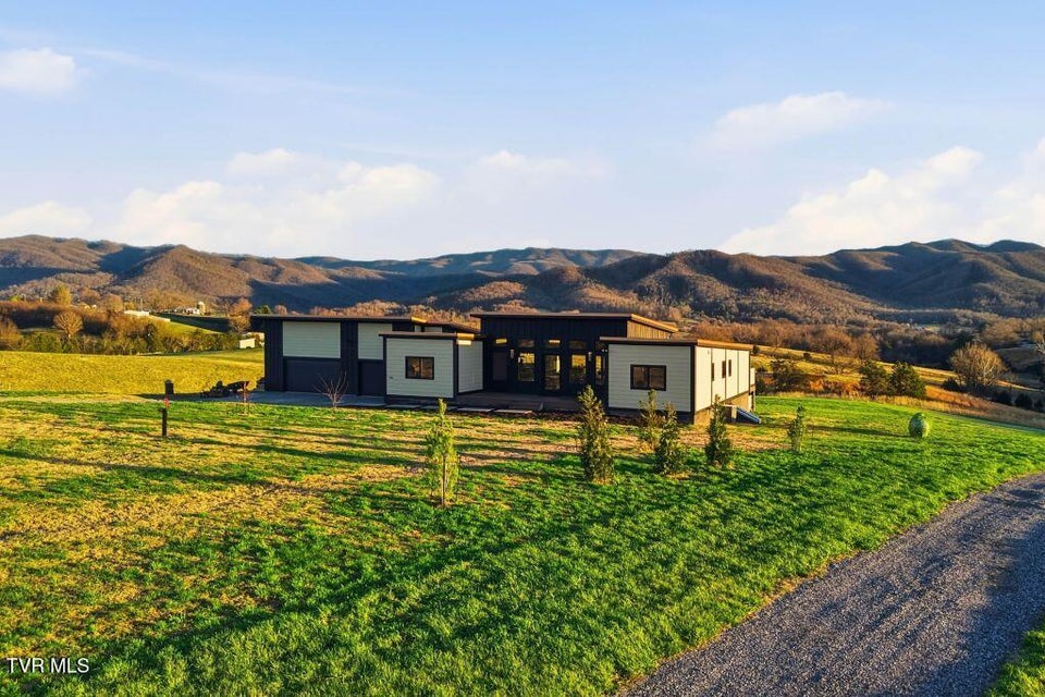 Photo #7: 370 Laws Road