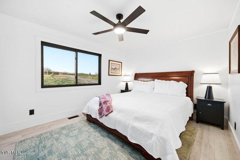 Photo #33: 370 Laws Road