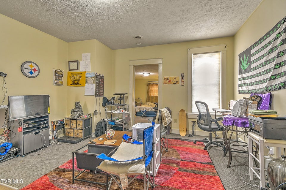 Photo #54: 1401 Windsor Avenue