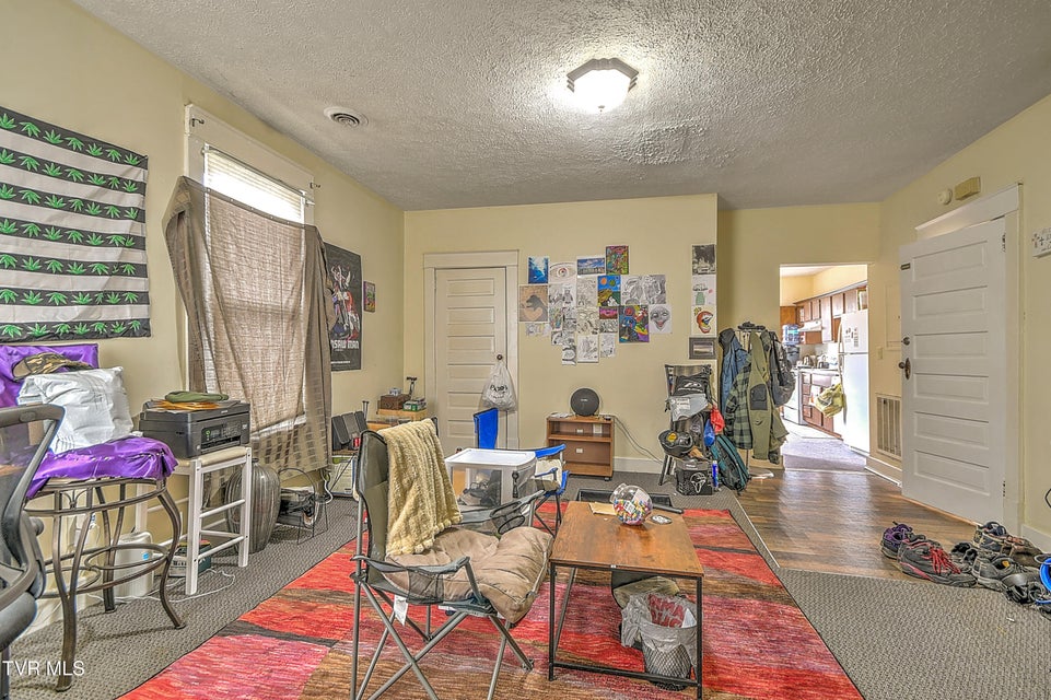 Photo #55: 1401 Windsor Avenue