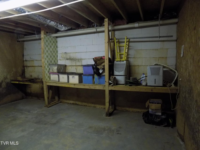 Photo #40: 185 Lovin Rd 