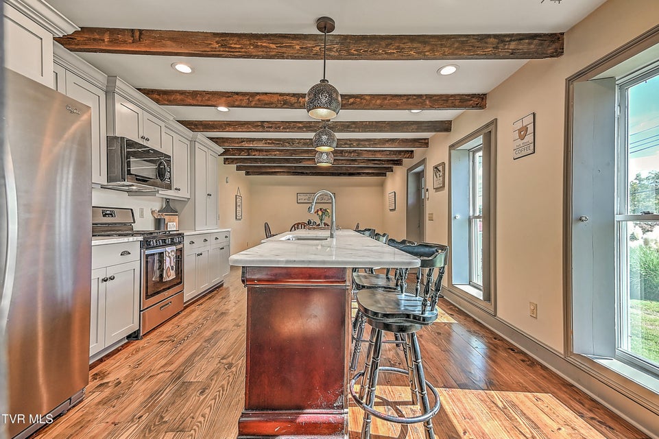 Photo #9: 217 Irish Street