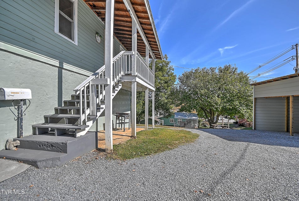 Photo #52: 217 Irish Street