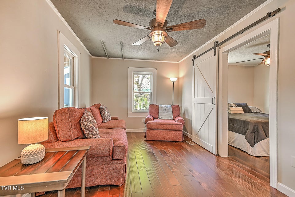 Photo #56: 217 Irish Street