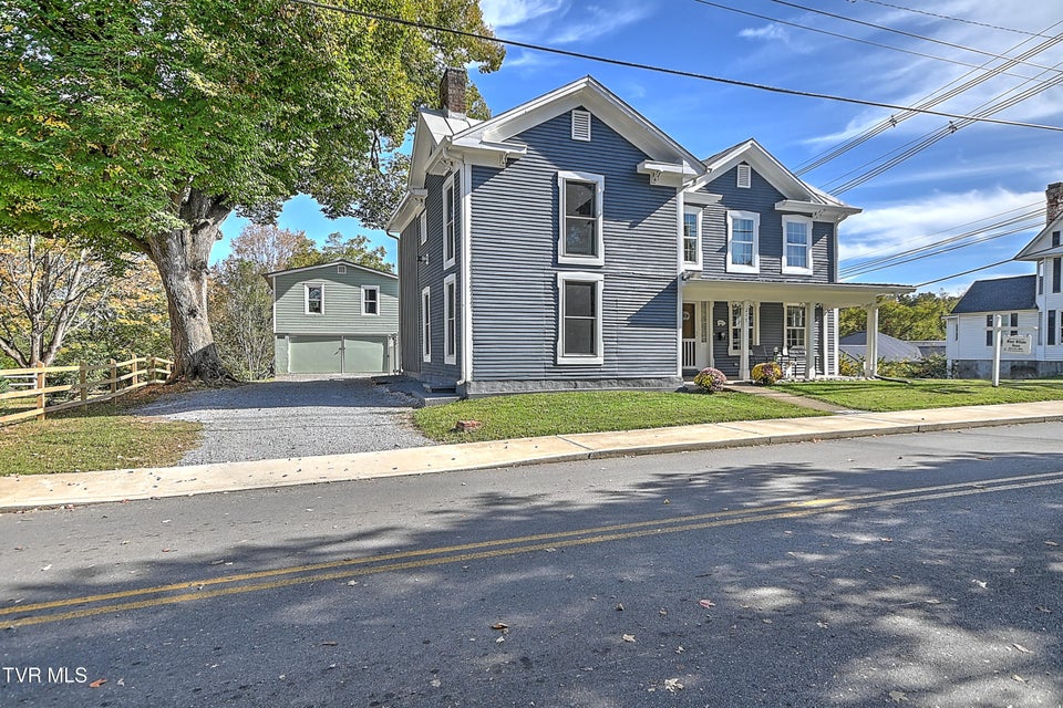 Photo #69: 217 Irish Street