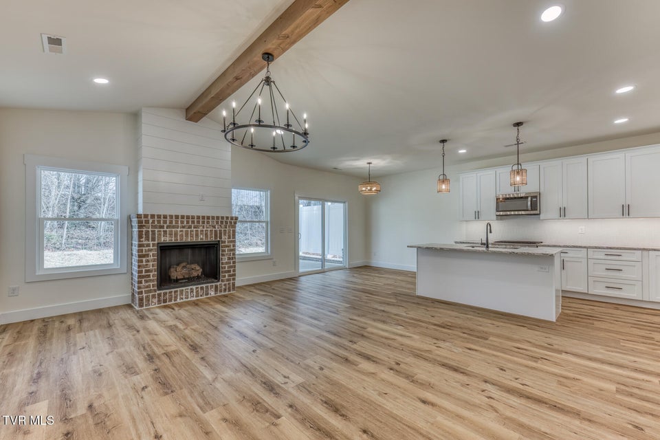 Photo #5: 106 Klm Drive