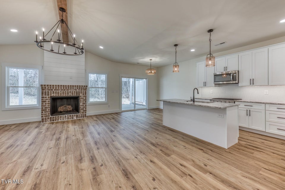 Photo #6: 106 Klm Drive