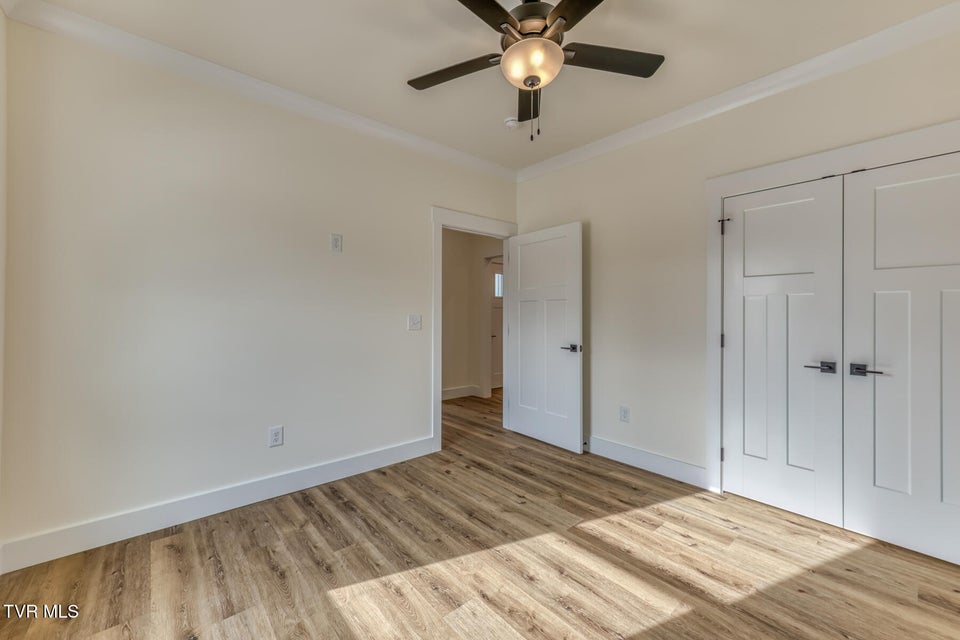 Photo #31: 106 Klm Drive