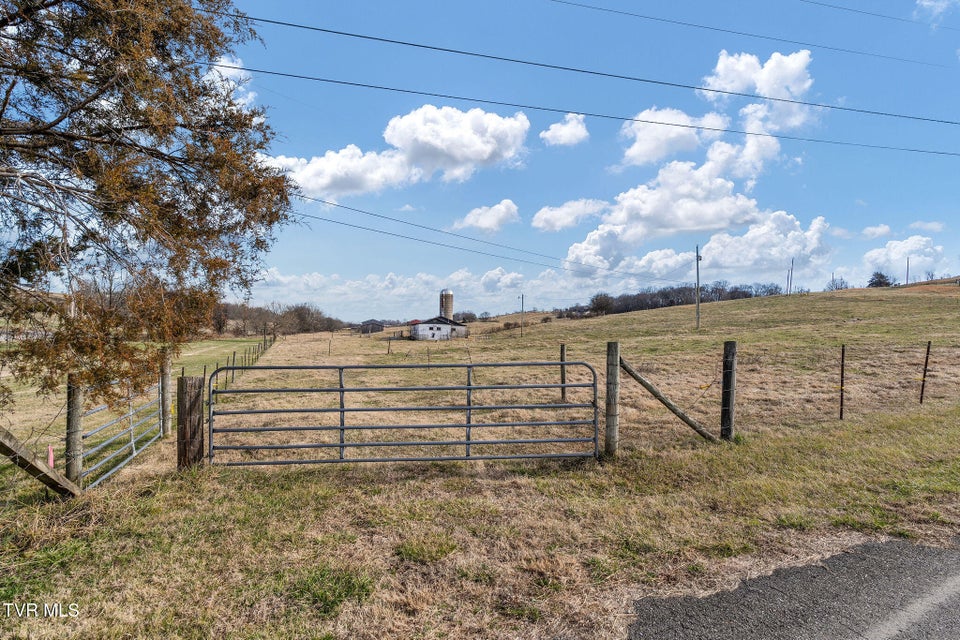 Photo #16: 15 Ac Old Kentucky Road