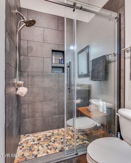 Photo #20: 217 Broad Street