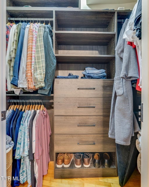 Photo #21: 217 Broad Street