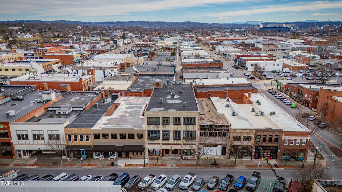 Photo #26: 217 Broad Street