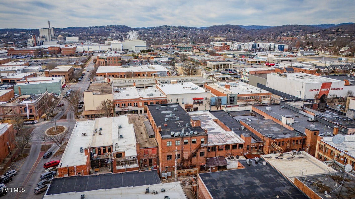 Photo #29: 217 Broad Street