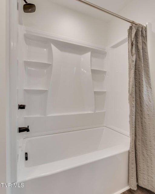 Photo #29: 404 Oakmont Drive