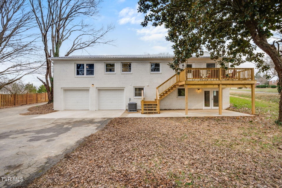 Photo #43: 404 Oakmont Drive