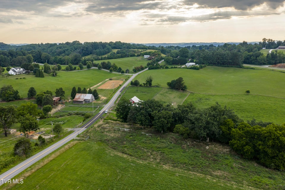 Photo #10: 186 Creasey Creek Road